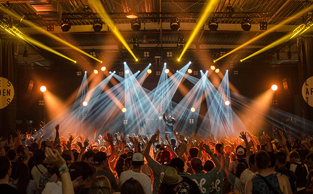 線上發布會 線上(shàng)發布會