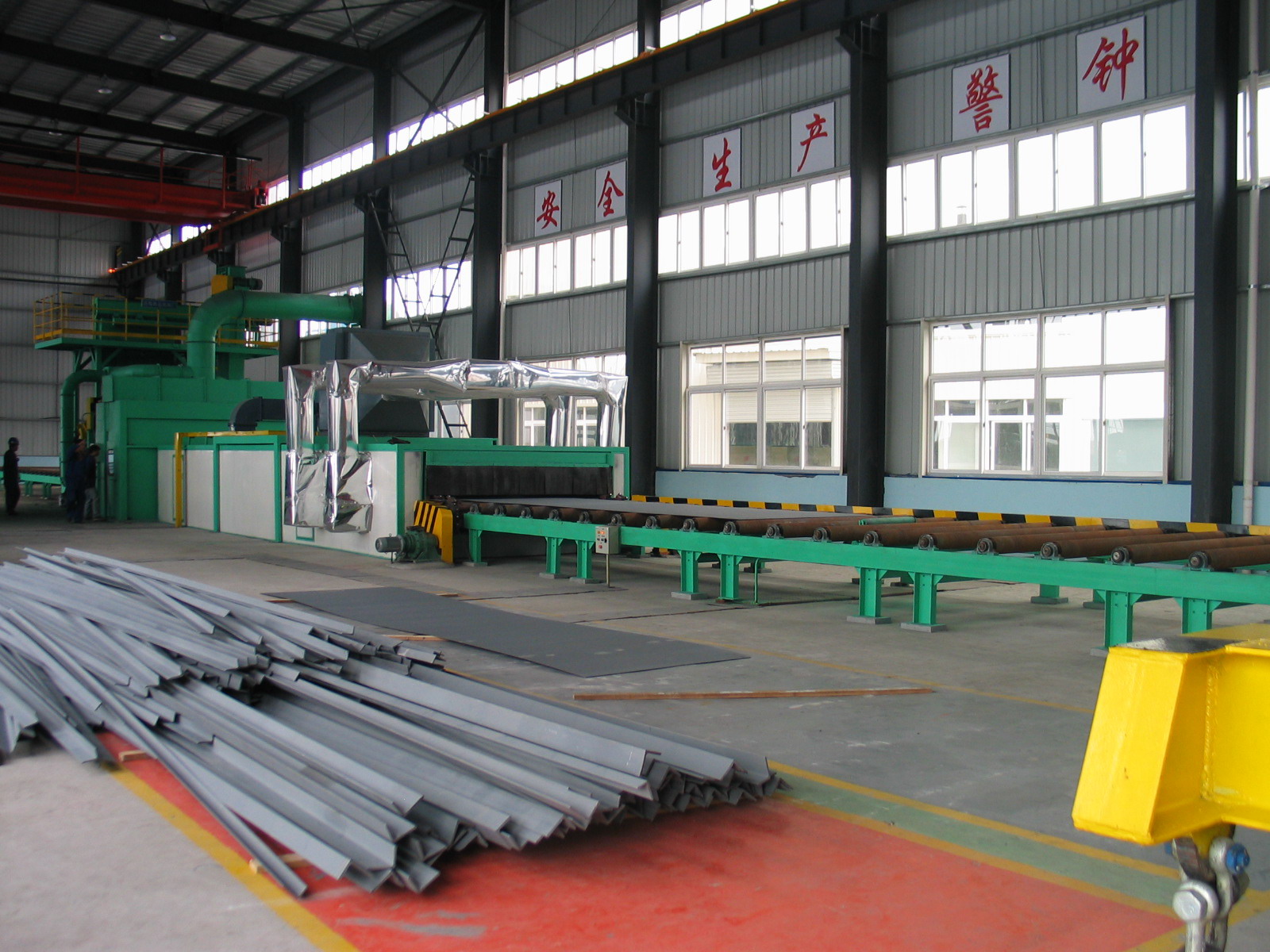 型材拋丸清(qīng)理機(jī)